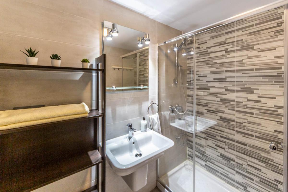 Апартаменти Moderno Y Luminoso Apartamento Фуенхірола Екстер'єр фото